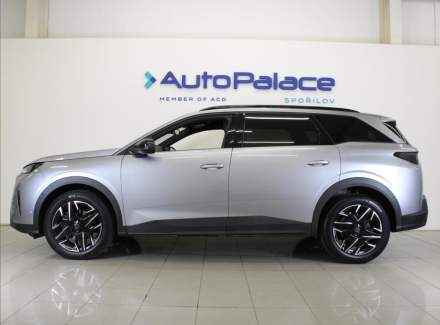 Peugeot - 5008
