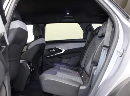 Peugeot - 5008