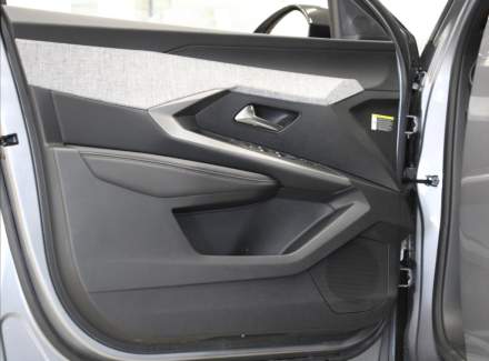 Peugeot - 5008