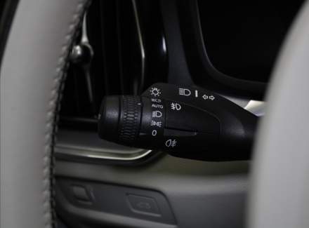 Volvo - V60