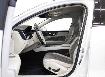 Volvo - V60