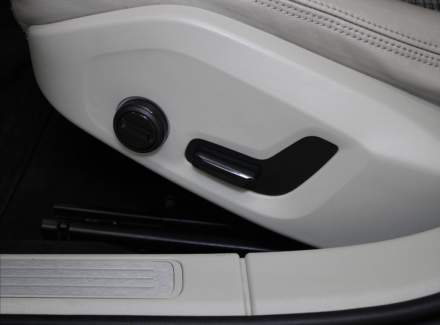 Volvo - V60