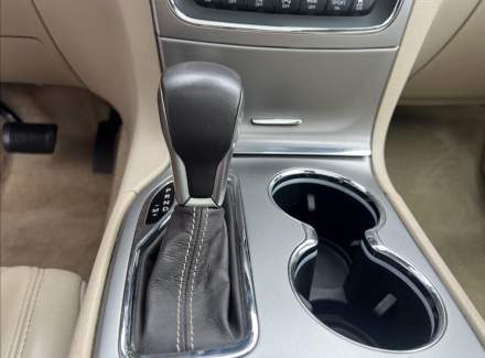 Jeep - Grand Cherokee