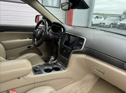 Jeep - Grand Cherokee