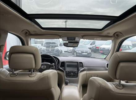 Jeep - Grand Cherokee