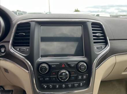 Jeep - Grand Cherokee