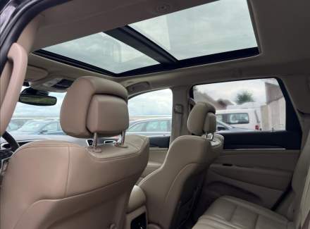 Jeep - Grand Cherokee