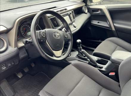 Toyota - RAV 4