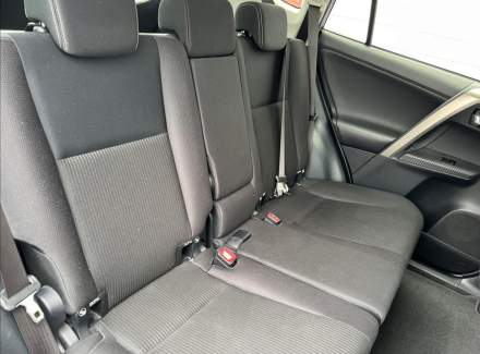 Toyota - RAV 4