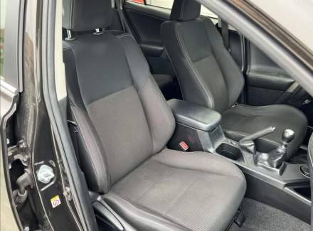 Toyota - RAV 4