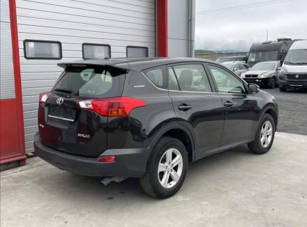 Toyota - RAV 4