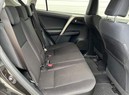 Toyota - RAV 4