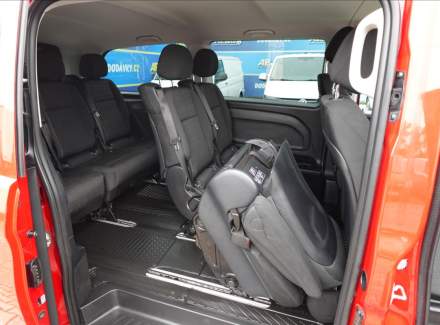 Mercedes-Benz - Vito