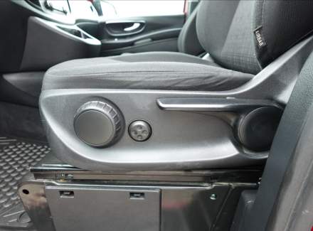 Mercedes-Benz - Vito