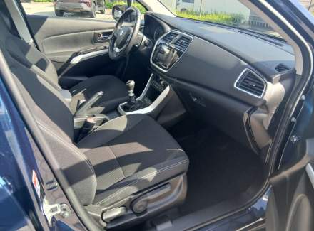 Suzuki - SX4