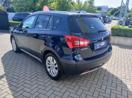 Suzuki - SX4