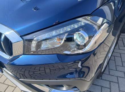 Suzuki - SX4