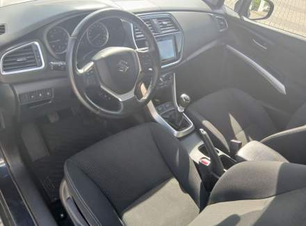 Suzuki - SX4