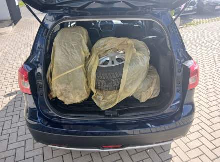 Suzuki - SX4