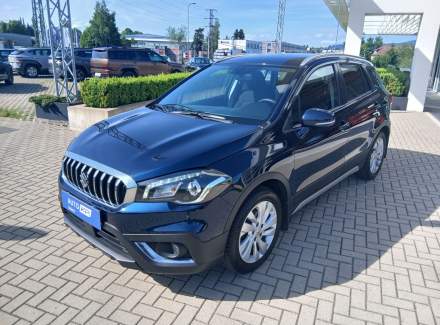 Suzuki - SX4