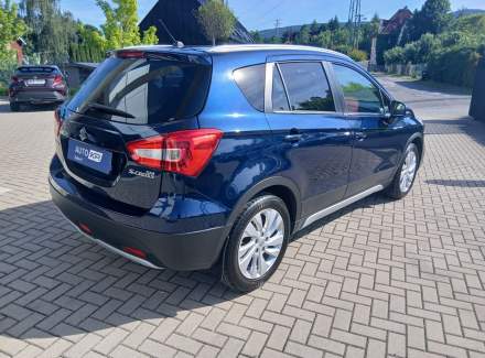 Suzuki - SX4