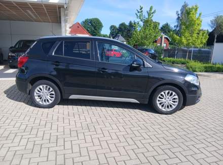 Suzuki - SX4