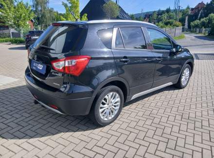 Suzuki - SX4