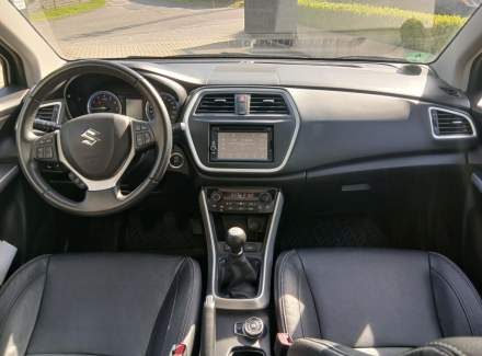 Suzuki - SX4