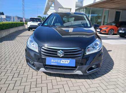 Suzuki - SX4