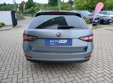 Škoda - Superb