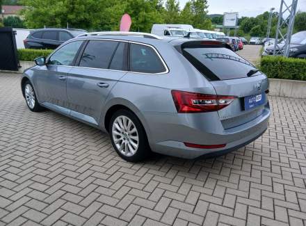 Škoda - Superb