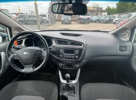 Kia - Cee'd