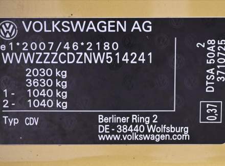 Volkswagen - Golf