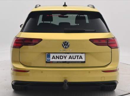 Volkswagen - Golf