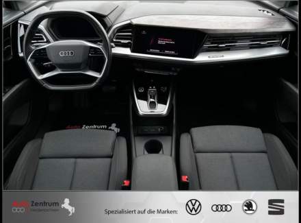 Audi - Q4 e-tron