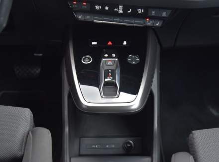 Audi - Q4 e-tron
