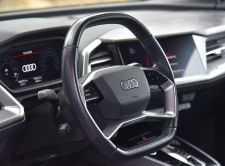 Audi - Q4 e-tron