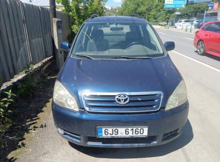 Toyota - Avensis