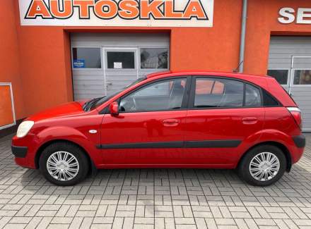 Kia - Rio
