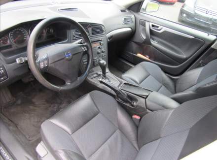 Volvo - S60