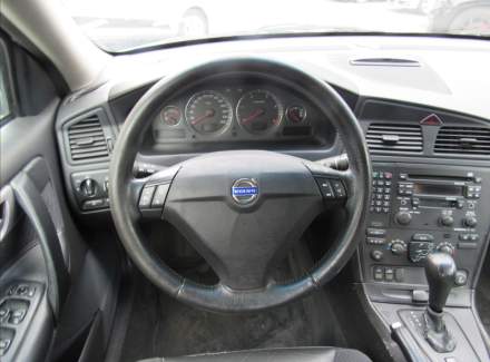 Volvo - S60