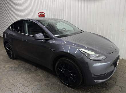 Tesla - Model Y
