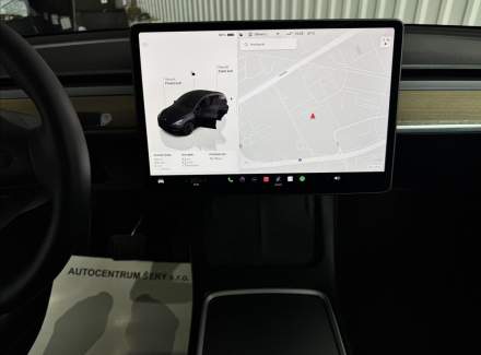 Tesla - Model Y