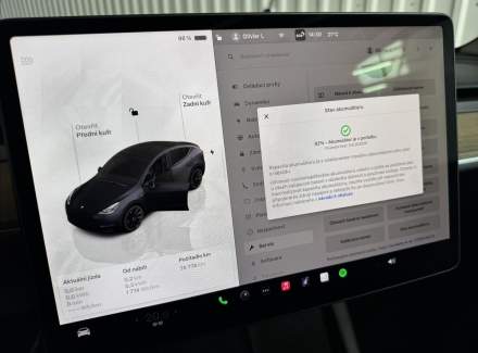 Tesla - Model Y