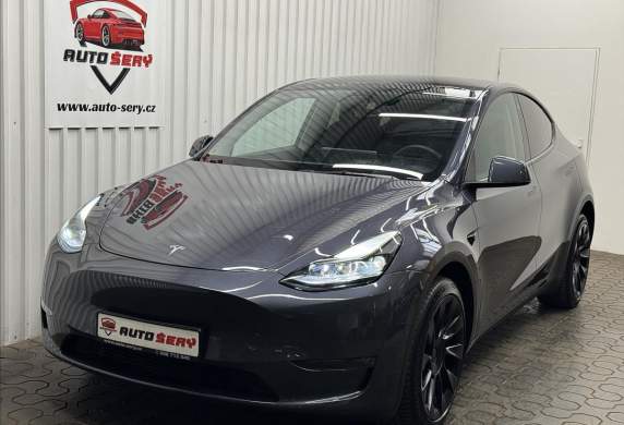 Tesla - Model Y