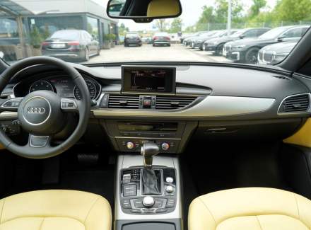 Audi - A6