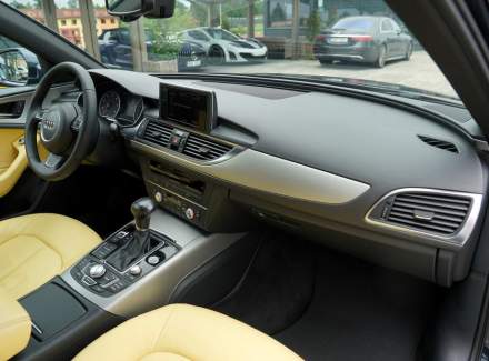 Audi - A6