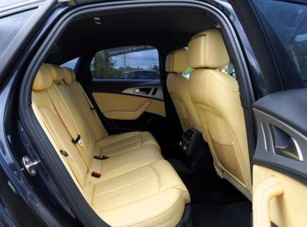Audi - A6