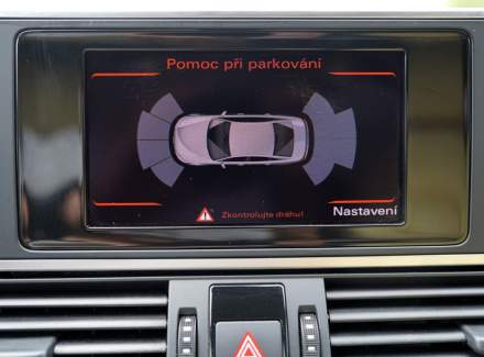 Audi - A6