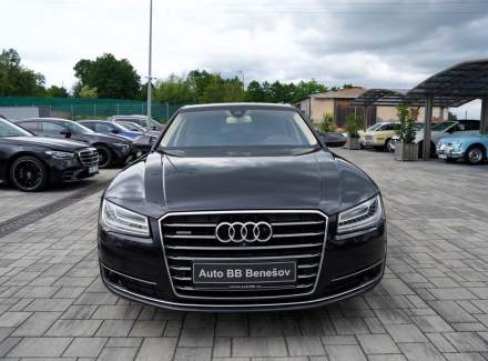 Audi - A8